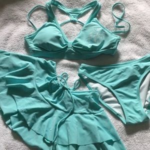 3 pieces Bikini swimming suit incl.a lovely skirt.